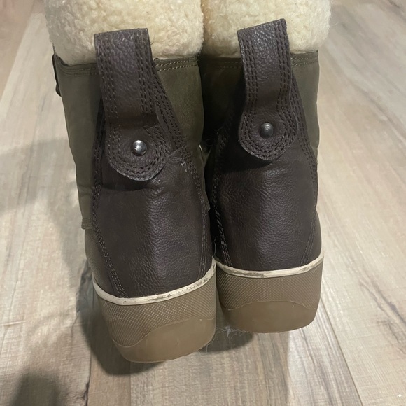 Call it spring boots - like new - Picture 5 of 6